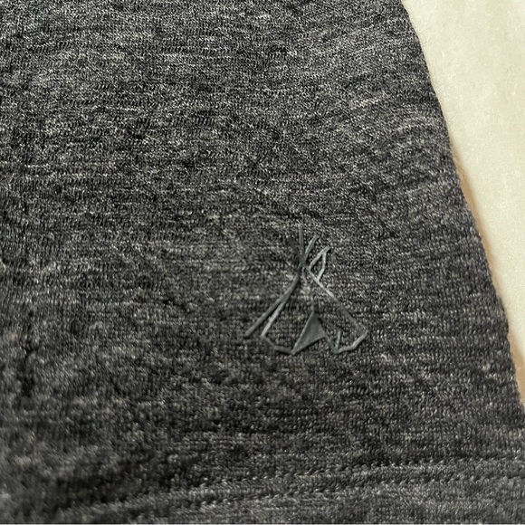 Pendleton Charcoal Wool Blend Base Layer 1/4 Zip Sweater Hiking Outroor Camping - Picture 11 of 11